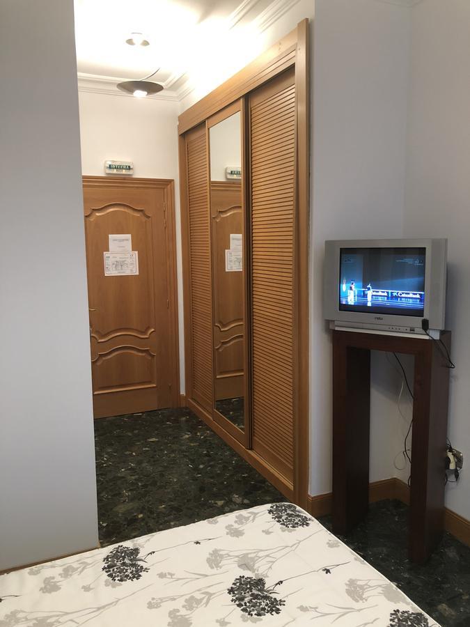 Hostal Ansonea Bera  ภายนอก รูปภาพ