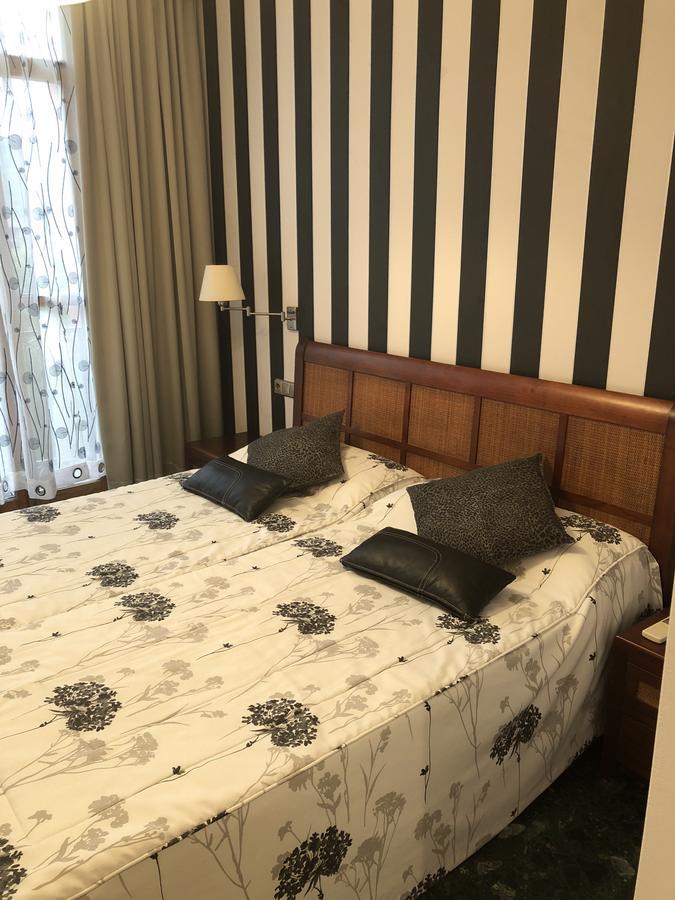 Hostal Ansonea Bera  ภายนอก รูปภาพ